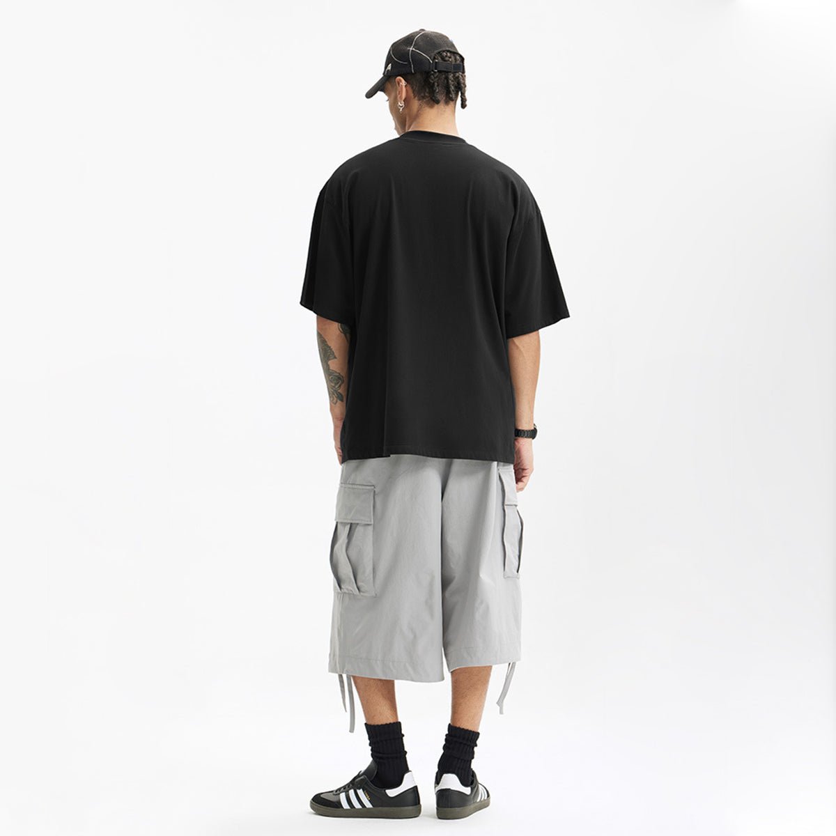 Unisex 40S Combed Cotton Oversized T-shirt(235g) - Elevated Agenda Unisex 40S Combed Cotton Oversized T-shirt(235g)Unisex 40S Combed Cotton Oversized T-shirt(235g) Black XS